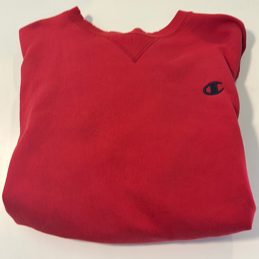 Large red champion crewneck